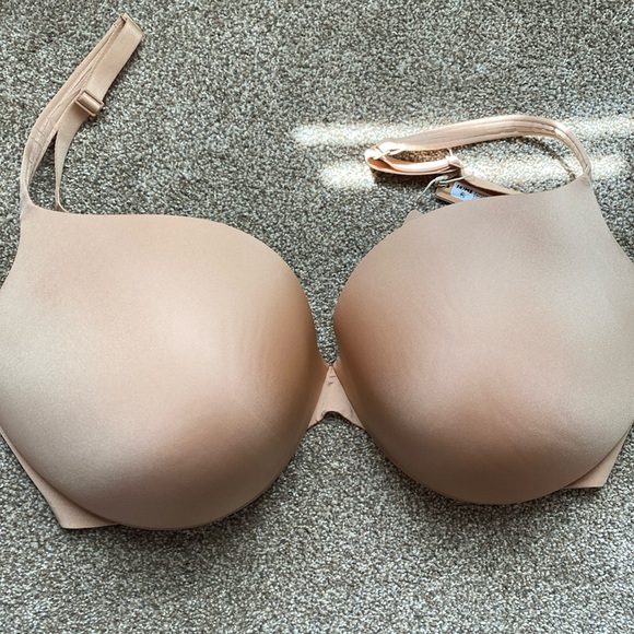 Skims Ultimate Collection Push-Up Plunge Bra - Picture 5 of 7